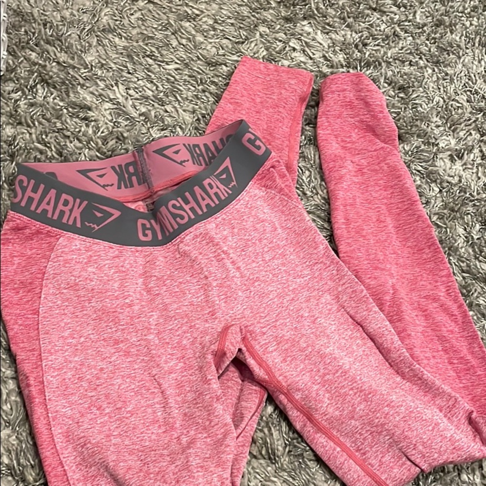 gym shark leggings